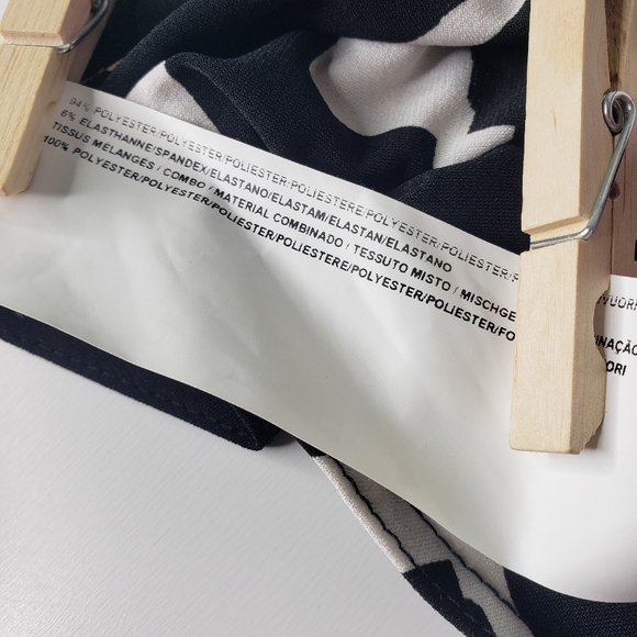 Joseph Ribkoff Faux Wrap Tunic Bold Geometric Rouched QR Code Print Mod Vacation - Picture 8 of 15